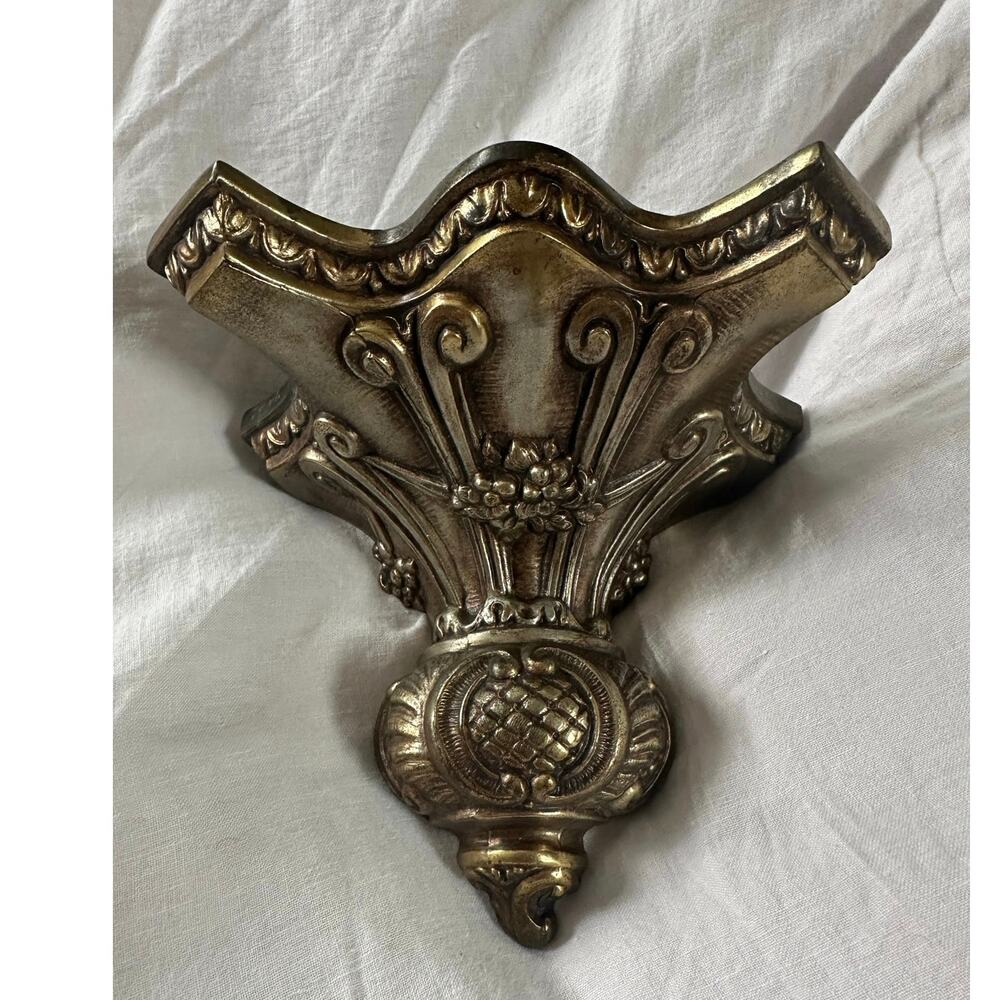 Italian Style Gilded Ornate Bracket Accent Wall Shelf Mid Century sconce